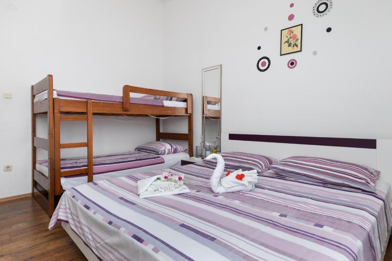 Apartments Marijo Mimice Luaran gambar
